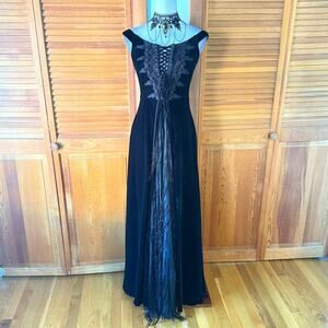 Devil Fashion Gothic Victorian Vampire Vkei Black Velvet "Ricchi" Dress